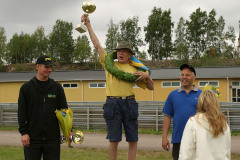 Raceweek med SSK på Kinnekulle Ring 



4:e deltävlingen lördag mycket regn som drev in överallt. Söndag mulet och nästan helt torrt.