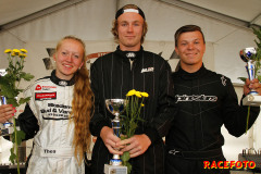 Formula Basicpallen Race 1 fr v: Thea Olsen, Dennis Moen och Alf Marius Loe Sandberg.