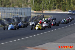 Raceweek på Kinnekulle Ring. Över 30 grader varmt!