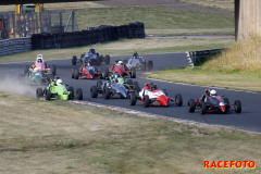 Raceweek på Kinnekulle Ring. Över 30 grader varmt!