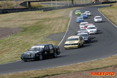 Raceweek på Kinnekulle Ring. Över 30 grader varmt!