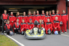 Dessa förväntasfulla ungdomar gjorde upp om en fri styrning i Formula Basic 2012.